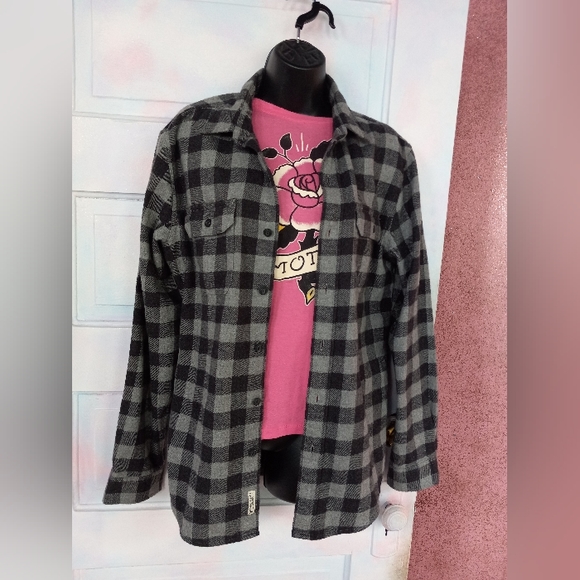 Ooak custom RAGE flannel- pixelated Jigsaw XXL custom back patch! Mens M - Picture 6 of 6